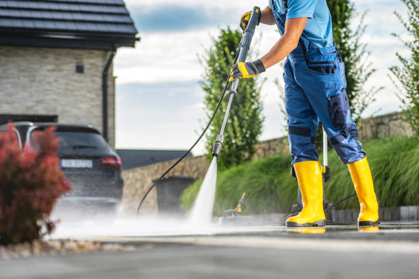 Best Sidewalk and Walkway Pressure Cleaning in Hempstead, TX